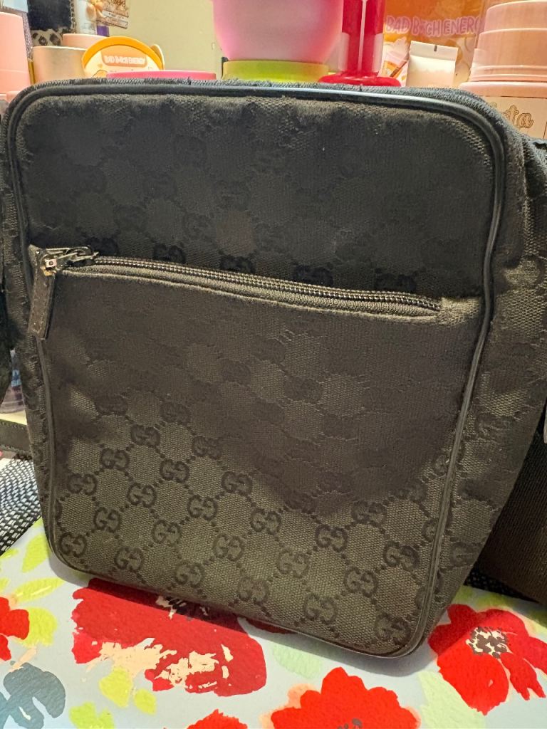 Gucci crossbody bag 