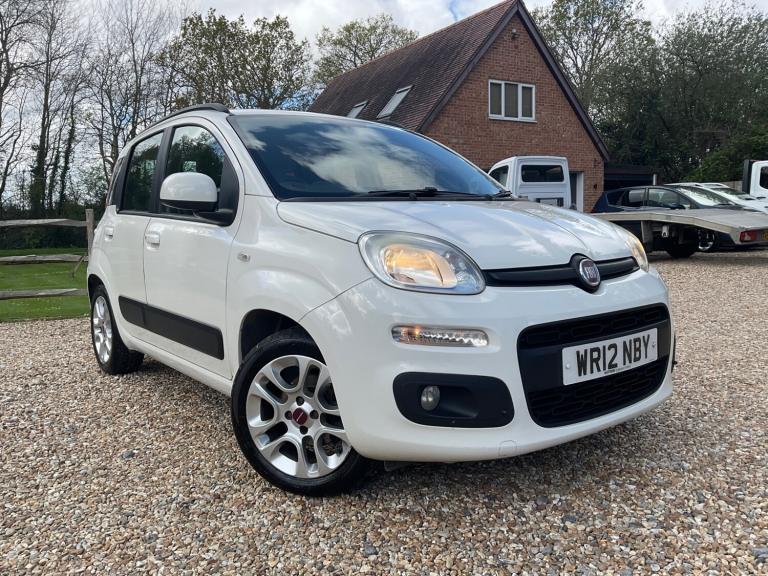 2012 Fiat Panda 1.2 Lounge 5dr HATCHBACK Petrol Manual