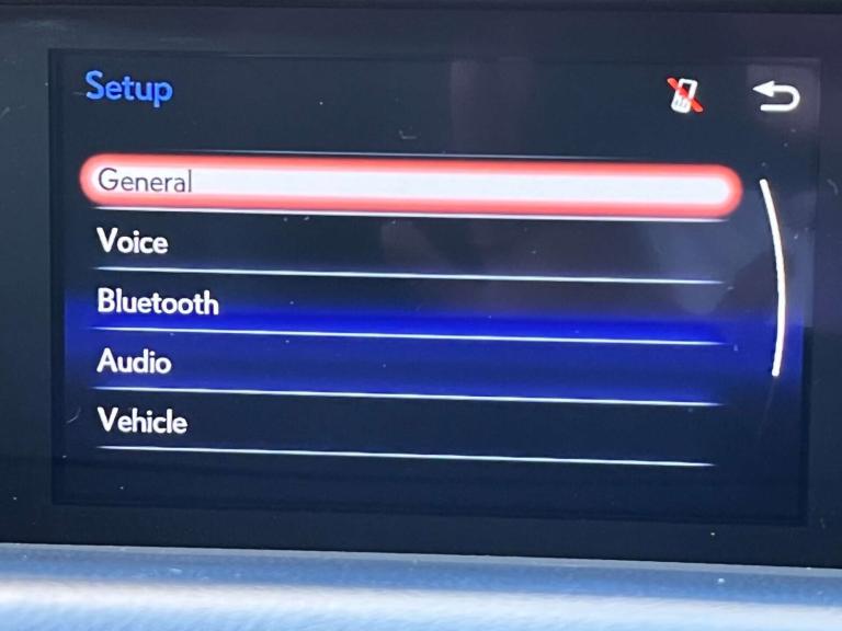 2018 Lexus IS 300h Advance 4dr CVT Auto SALOON PETROL/ELECTRIC Automatic