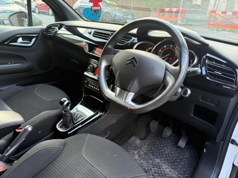 2014 Citroen DS3 1.6 VTi 16V DStyle Plus 3dr HATCHBACK Petrol Manual