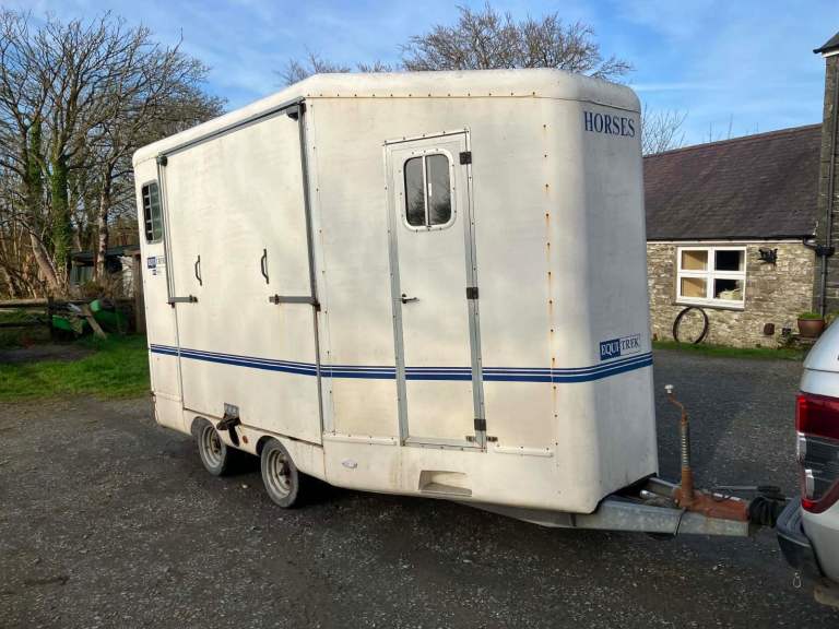 Equi Trek horse trailer 