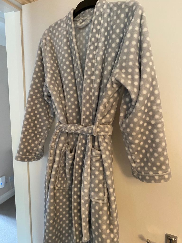 M&S size 12/14 cosy warm fleece dressing gown 