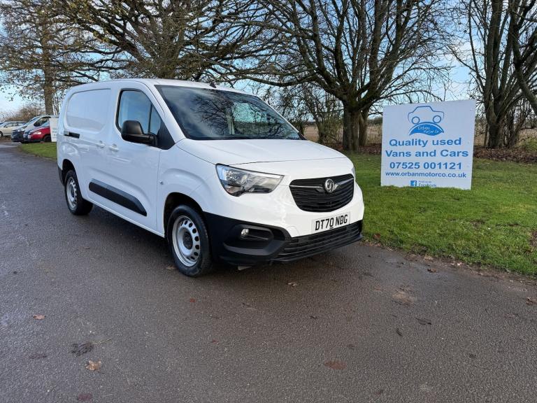 2021 Vauxhall Combo L2H1 2300 EDITION S/S Panel Van Diesel Automatic