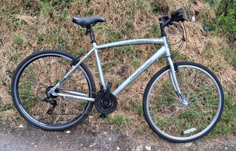 Claud Butler hybrid aluminium frame townbike 