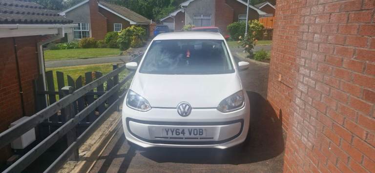 Volkswagen, UP, Hatchback, 2014, Manual, 999 (cc), 3 doors
