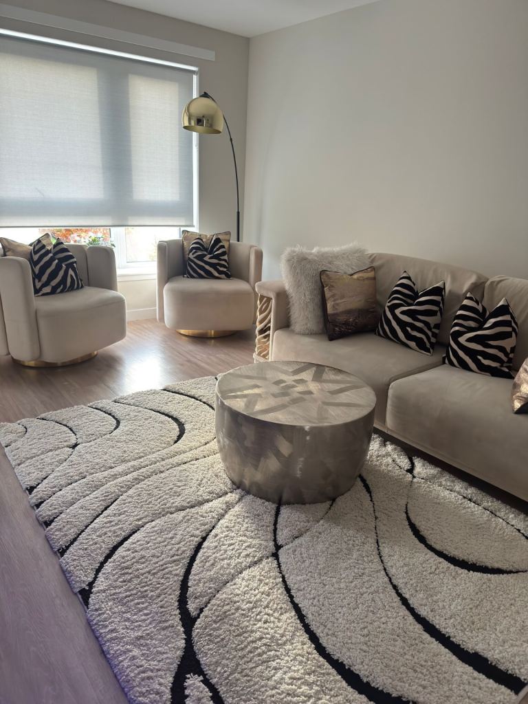 Living room set 