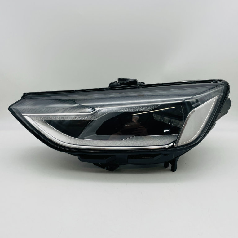 AUDI A4 B9 HEADLIGHT LED LEFT SIDE 2019 – 2022 [L235]
