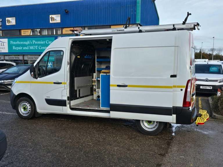 2018 Vauxhall Movano 2.3 CDTI H2 Van 130ps PANEL VAN DIESEL Manual