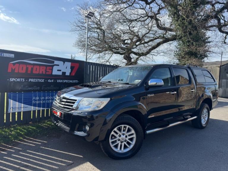  Toyota Hilux HILUX INVINCIBLE D/Cab Pick Up 3.0 D-4D 4WD 171 Auto Diesel