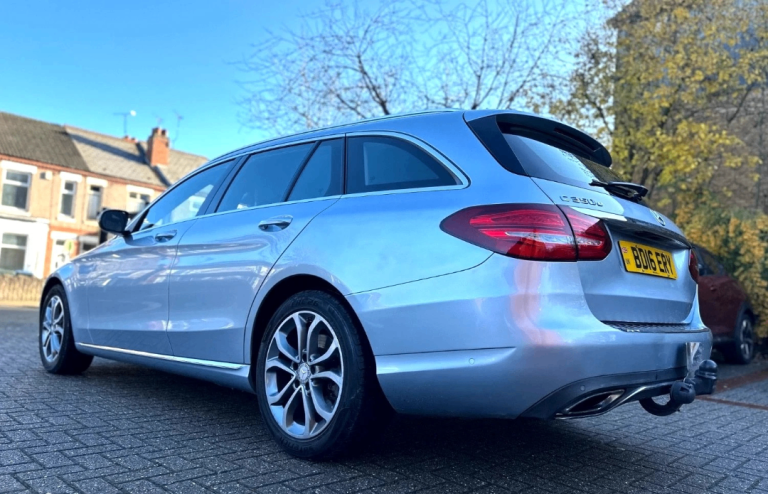 * RECENT MOT * 2016 MERCEDES C350E 6.4KWH C CLASS 2.0 PETROL PLUG-IN HYBRID SPORT ESTATE AUTOMATIC *