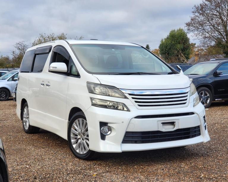 FRESH IMPORT 2012 TOYOTA VELLFIRE ALPHARD 3.5 V6 8 SEATER AUTOMATIC ULEZ FREE