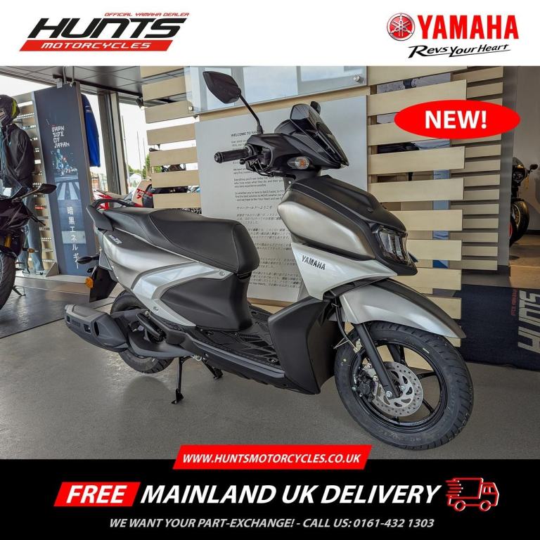 NEW Yamaha RayZR 125 Learner Legal Scooter. (Silver) JUST £2,551 (No Admin Fees)