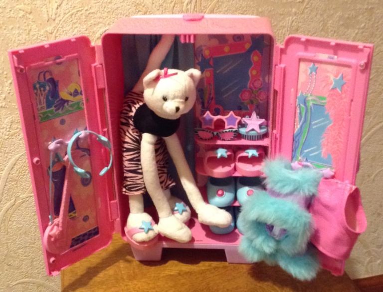 Barbie Pose-Me Pets Funky Trunk