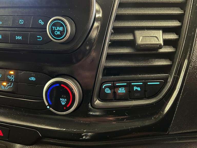 2022 Ford Transit 2.0 EcoBlue 130ps H3 Leader Van PANEL VAN DIESEL Manual