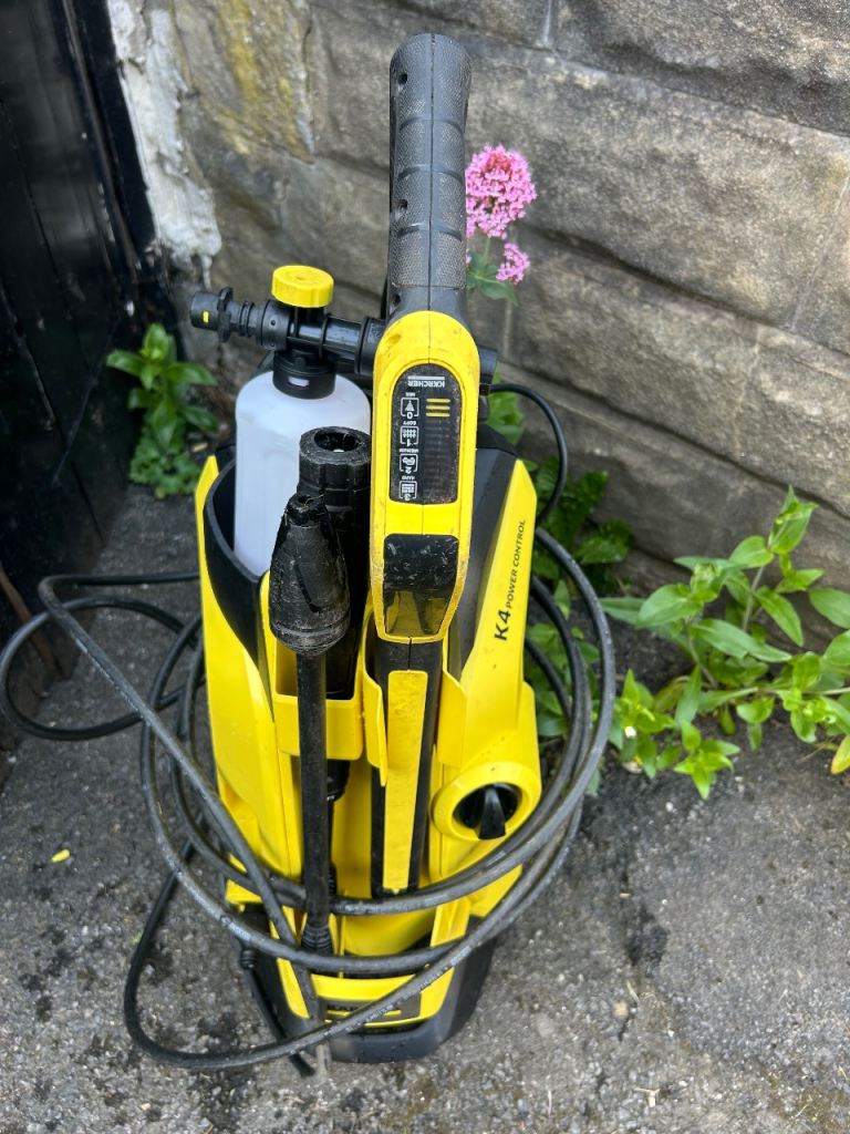 Karcher K4 Power Control Pressure Washer – Good Condition