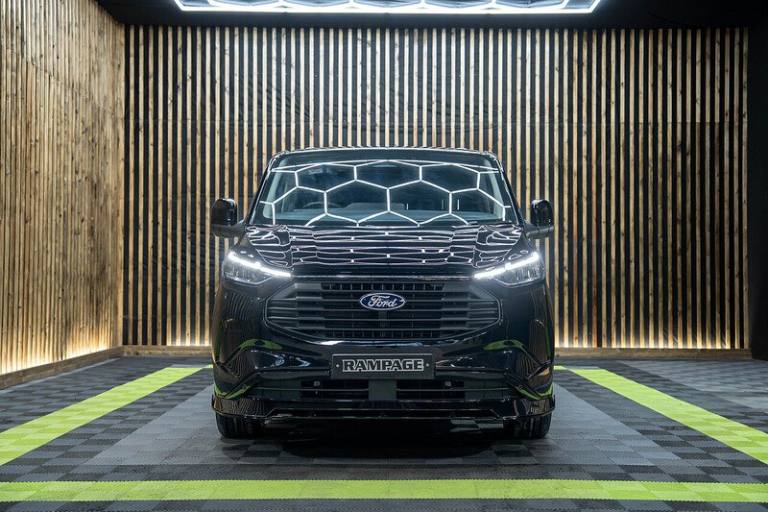  Ford Transit Custom 320 Limited L2 2.5L Auto Plug-in Hybrid Crew Cab HYBRID Automatic