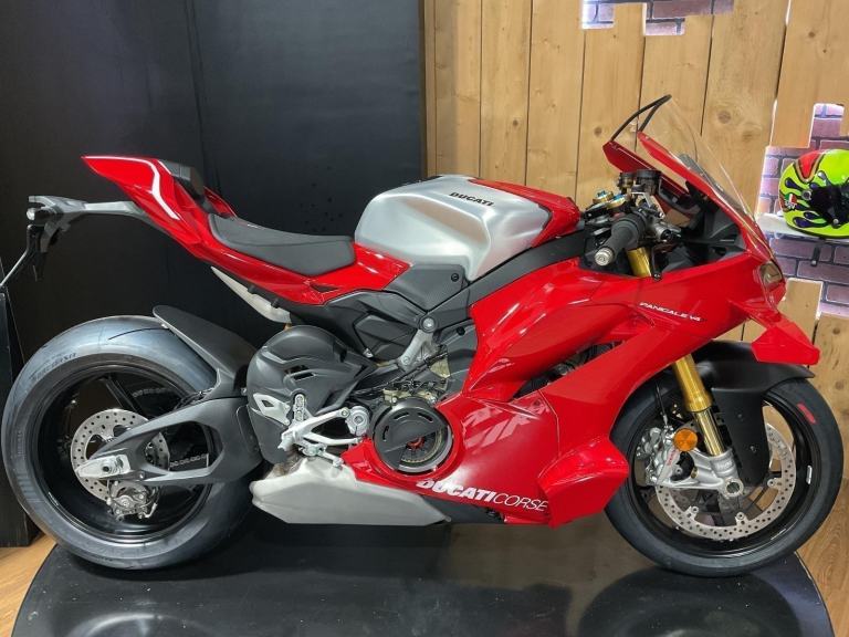 Ducati Panigale V4R 2026 has Finally Landed!! ORDER YOURS NOW! FREE UK DELIVERY!