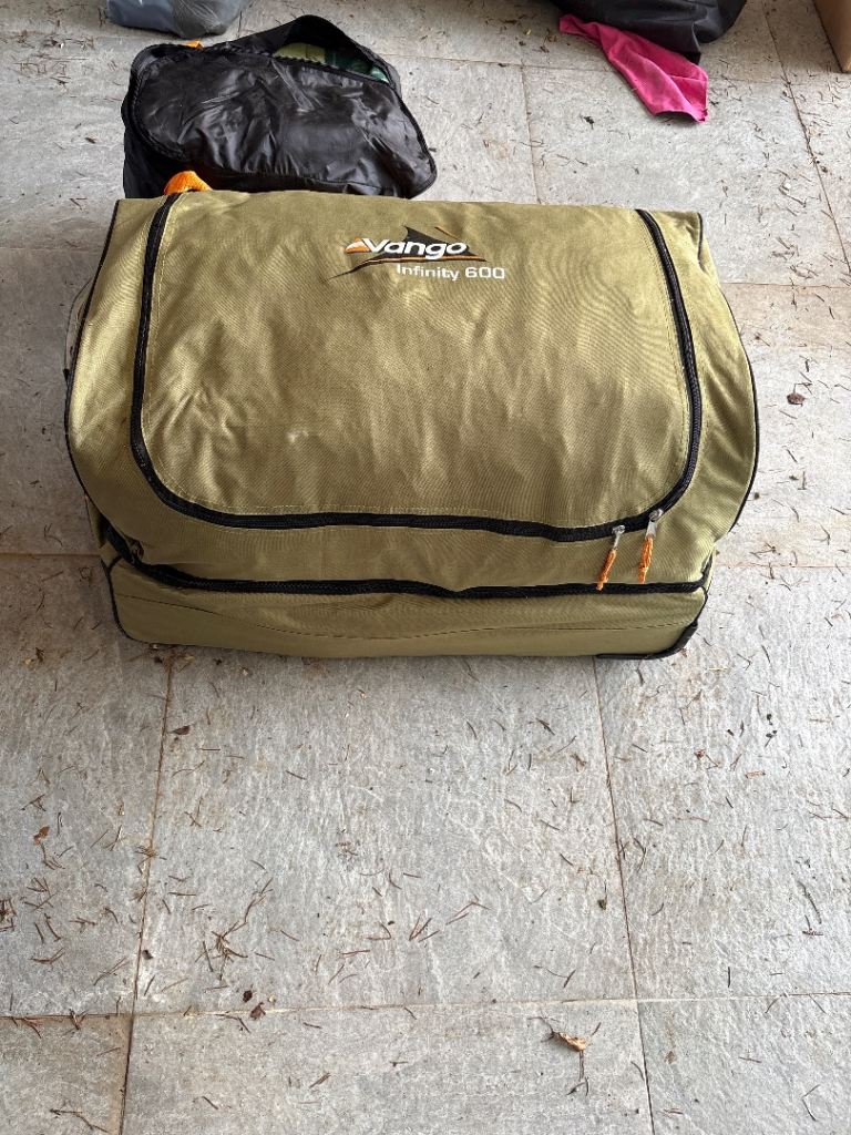 Vango infinity 600 tent with groundsheet