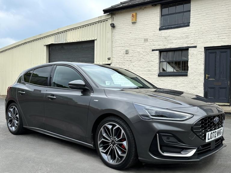 22 72 Ford Focus 1.5 EcoBlue (120) ST-Line Vignale Auto 5 Door Met Magnetic Grey