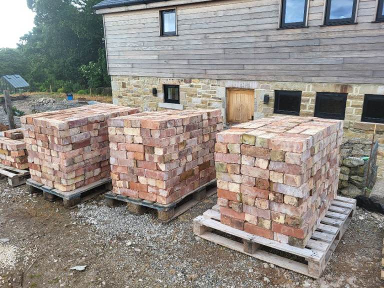 Clean Reclaimed Solid Wire Cut Lancashire Bricks