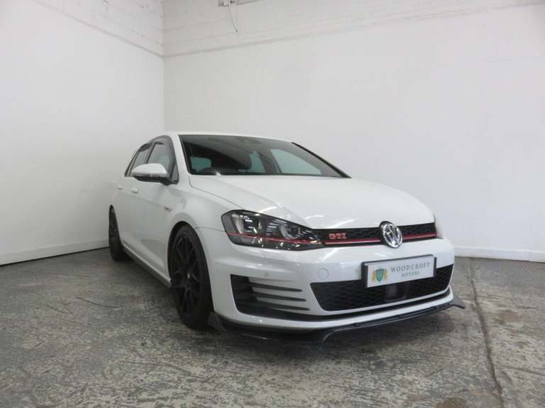 VOLKSWAGEN GOLF 2.0 Golf TSI BlueMotion Tech GTI 2016
