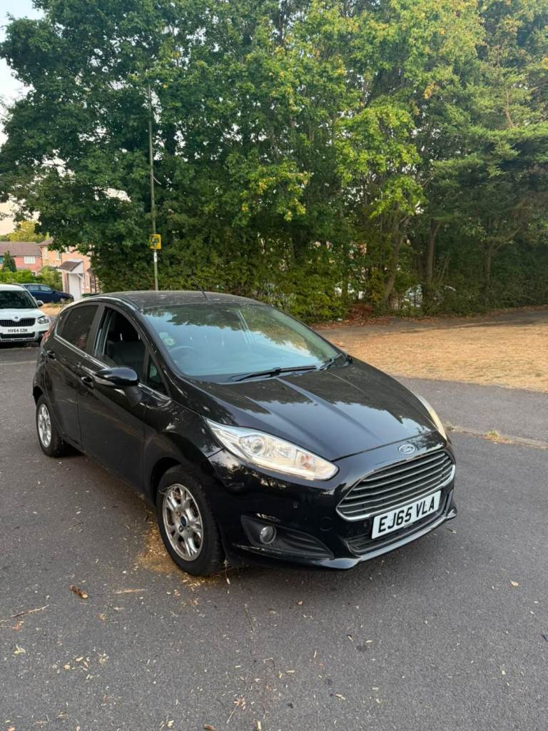 Ford, FIESTA, Hatchback, 2015, Manual, 1498 (cc), 5 doors