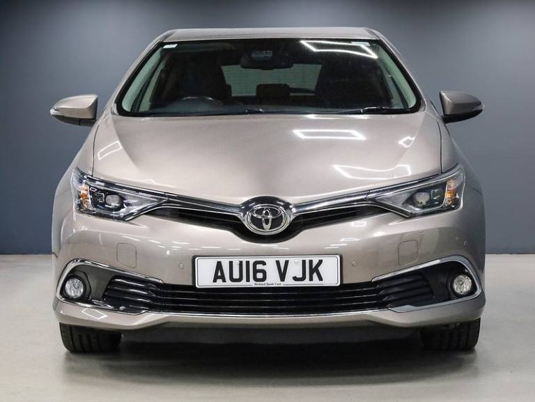 2016 Toyota Auris 1.2T Excel TSS 5dr HATCHBACK PETROL Manual