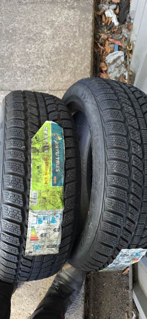 195/55/16 x2 jinyu winter tyres new tyres old stock 