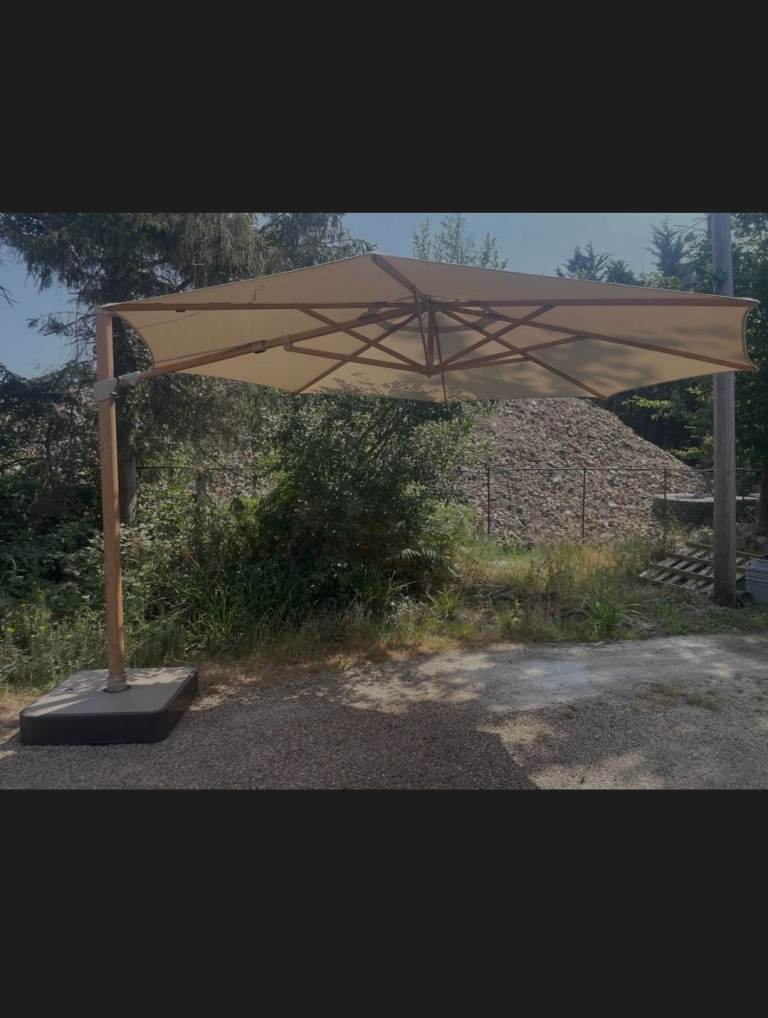 4 seasons outdoors ex display rrp £1509