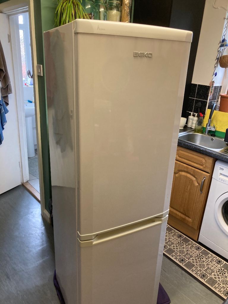 Fridge freezer A class
