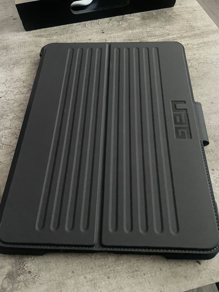£20 Brand New URBAN ARMOR GEAR UAG iPad Pro 11" Case  (5th Gen, 2024)
