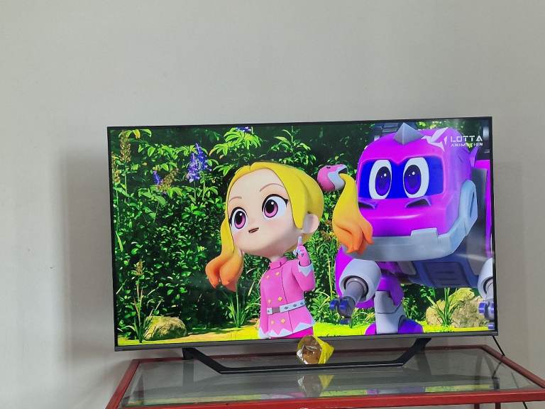 Hisense 55 inch qled tv 