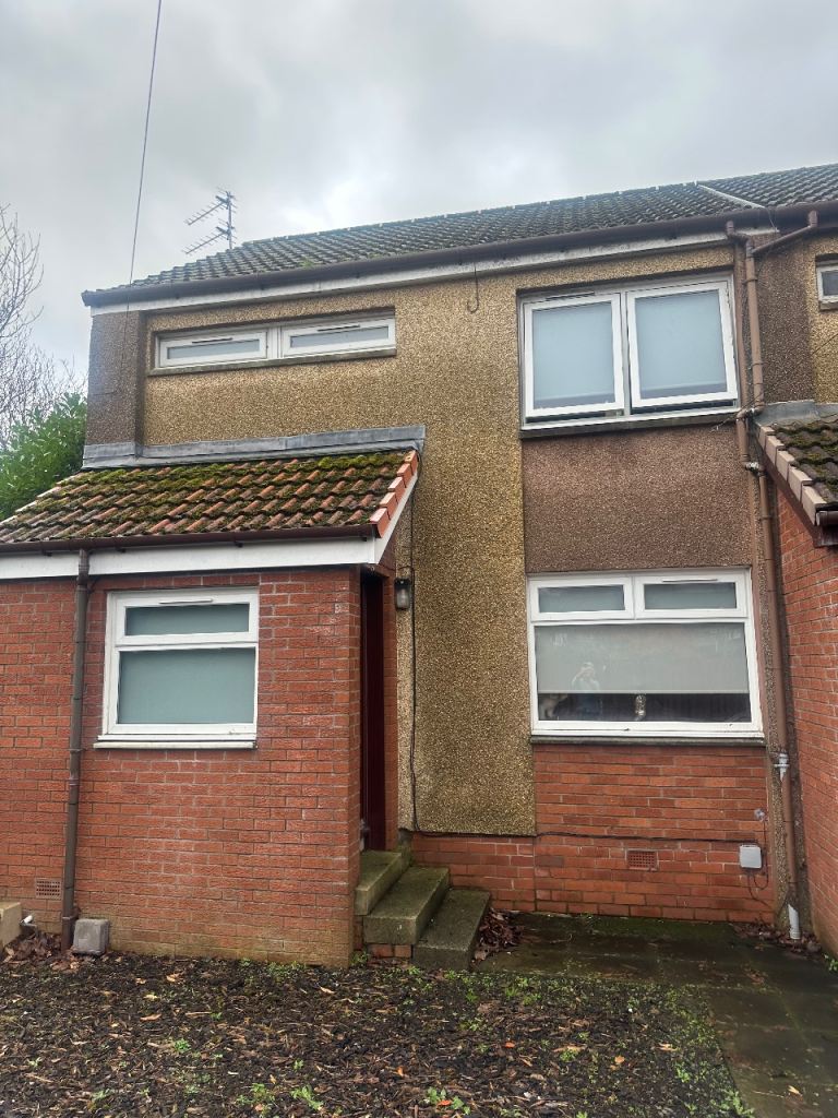 2 bedroom end terrace Kilbirnie 