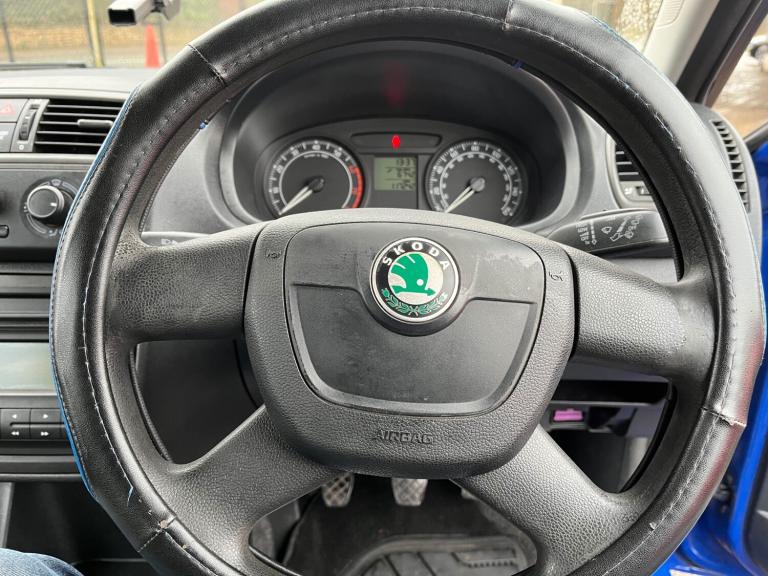 2009 Skoda Fabia 1.2 1 5dr HATCHBACK Petrol Manual