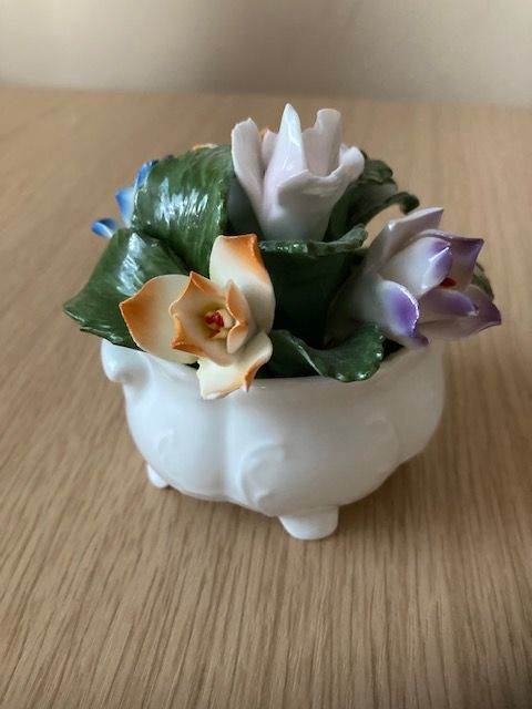 Aynsley Bone China February Crocus Floral Arrangement Birth Month