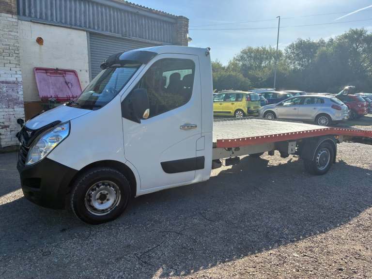 2014 Vauxhall Movano 2.3 CDTI H1 Chassis Cab 125ps CHASSIS CAB Diesel Manual