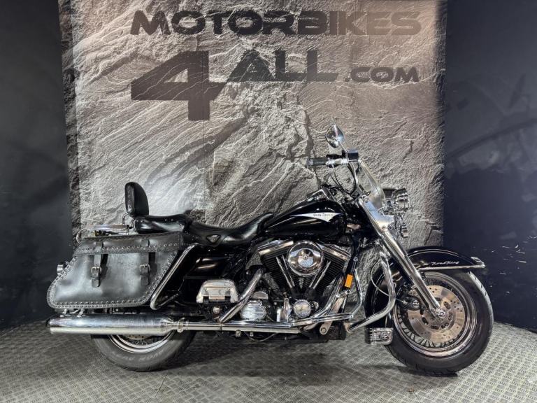 HARLEY DAVIDSON FLHR ROAD KING 2012