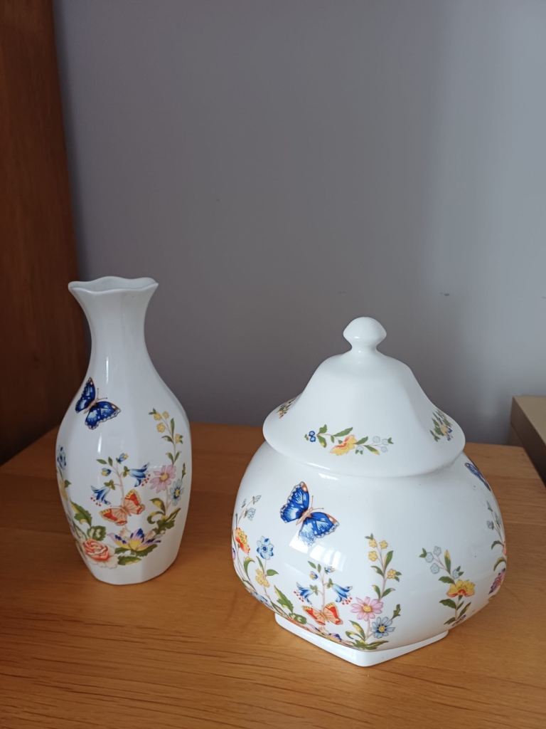 Ainsley Fine Bone china. Cottage Garden lidded box and Bud vase