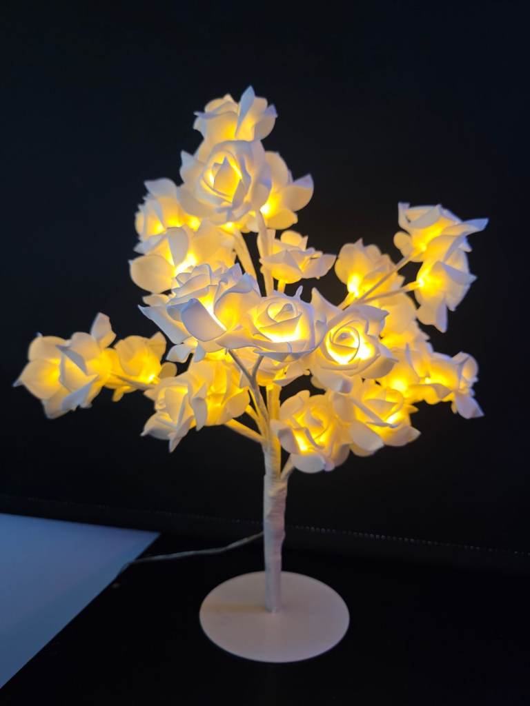 White Rose Tree Lamp