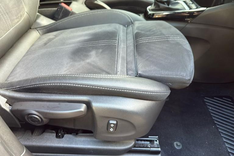  Vauxhall Crossland 1.2 Turbo Ultimate Suv 5dr Petrol Manual Euro 6 s/s 130 Ps