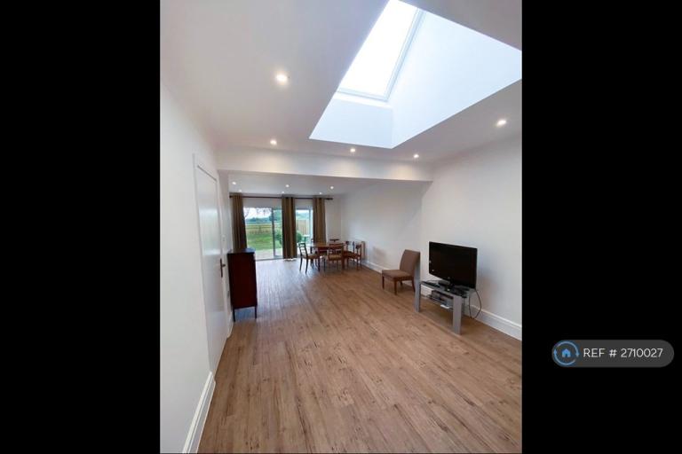 3 bedroom house in The Common, Sissinghurst, Cranbrook, TN17 (3 bed) (#2710027)