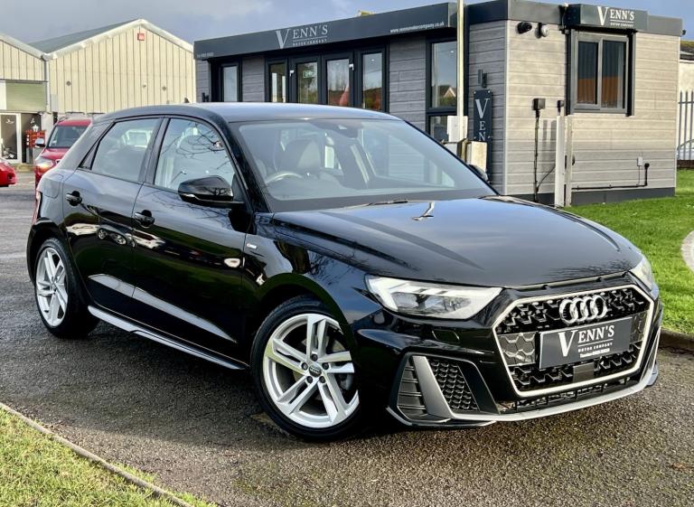 AUDI A1 1.0 TFSI 30 S line 2019