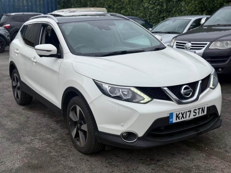 2017 Nissan Qashqai 1.6 dCi N-Connecta 5dr HATCHBACK Diesel Manual
