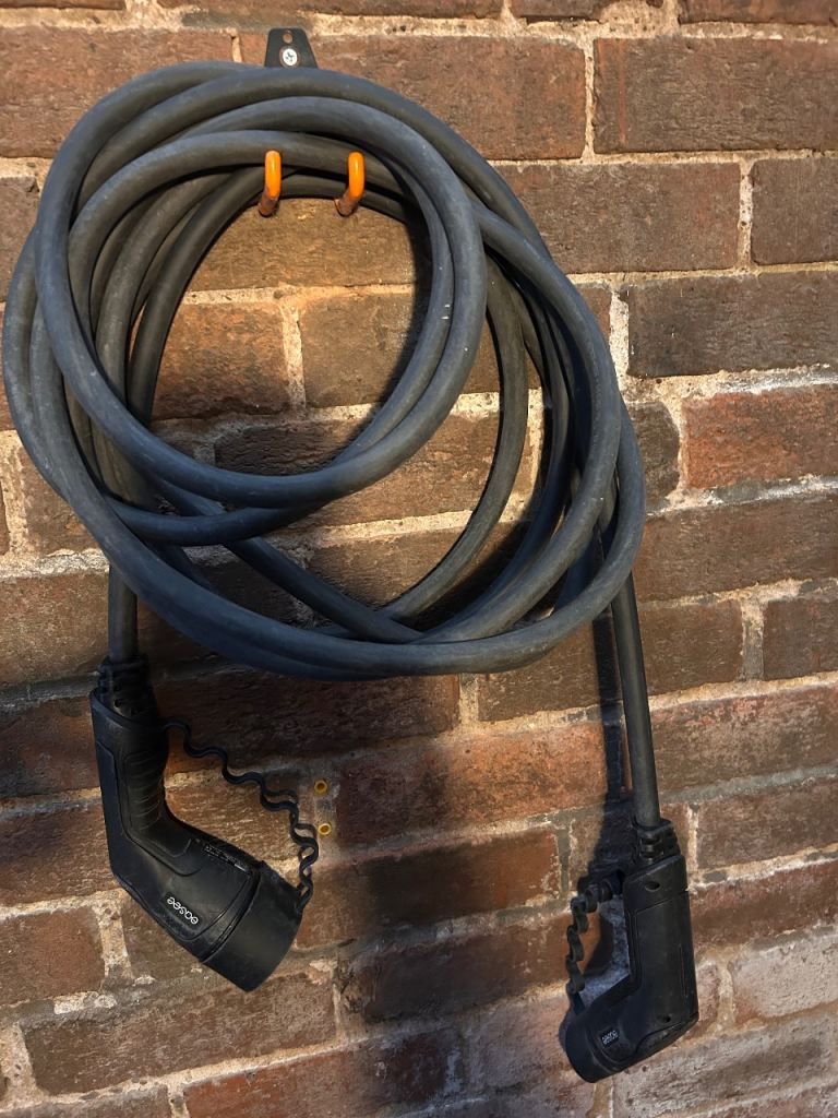 Ev electric charging cable 7.5 metres -32AMP-480VOLT