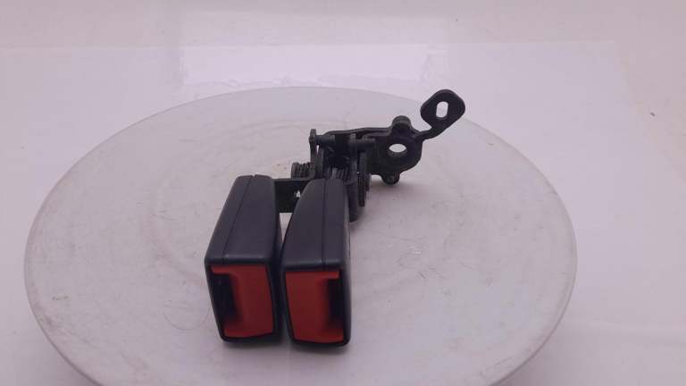 Volkswagen Golf Seat Belt Stalk Rear Double Stalk 2008-2015