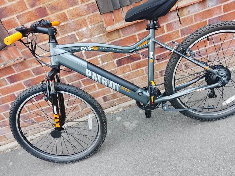 eLife PATRIOT RYZ Electric Mountain Bike – Excellent Grey Condition