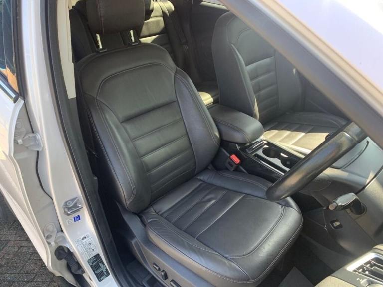 2017 Ford Kuga 2.0 TDCi Titanium X SUV 5dr Diesel Manual 2WD Euro 6 (s/s) (150 ps) HATCHBACK Dies...