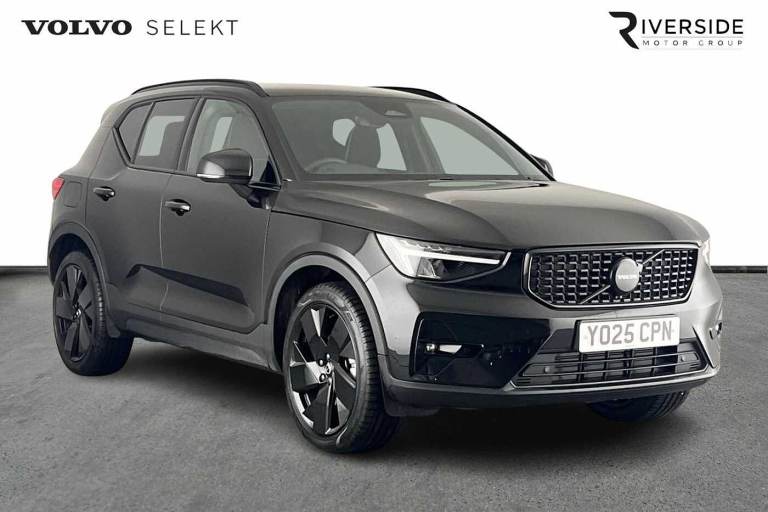 2025 Volvo XC40 Black Edition Plus, B3 Mild hybrid, Petrol Estate Petrol Automatic