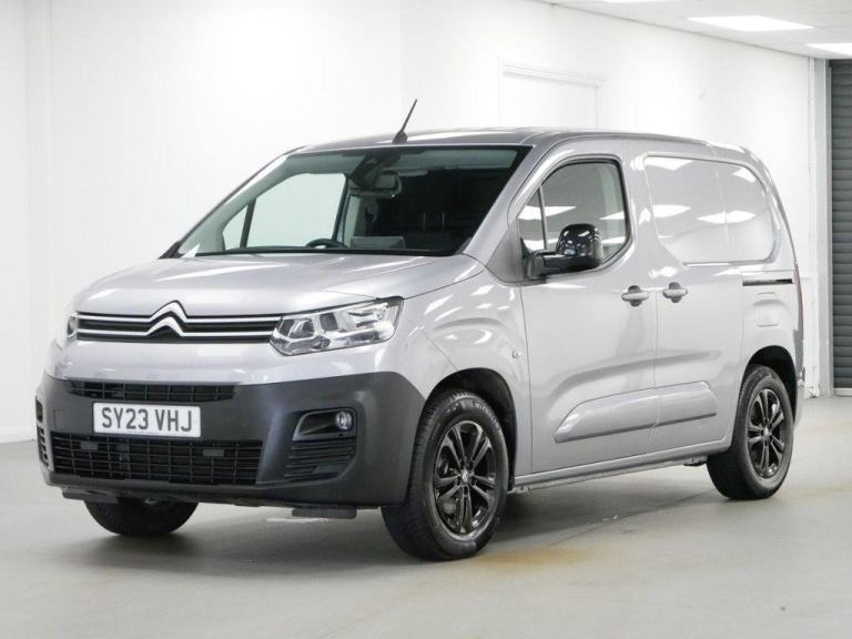2023 CITROEN E-BERLINGO 100 KW 50 KWH 800 DRIVER EDITION AUTOMATIC ( NO VAT )