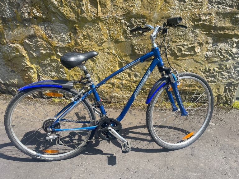 Giant City/Hybrid Bike – Adult small, Blue, Good Condition